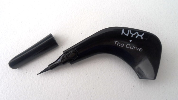 NYX The Curve felt tip liquid eyeliner