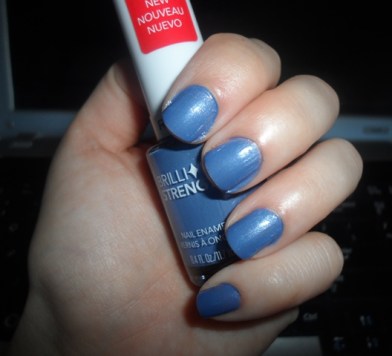 Revlon Brilliant Strength nail enamel in Intrigue. SAM_0218