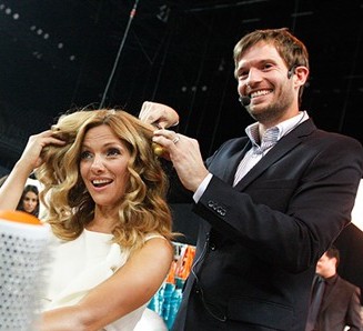 Don't you think Steve looks a bit like American Pie's Stifler?