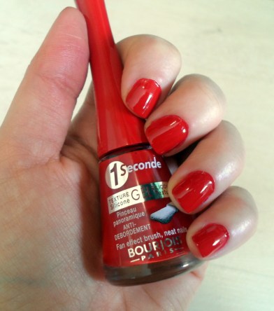 bourjois 1 seconde rouge in style
