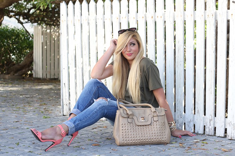 Pretty pretty Carlin