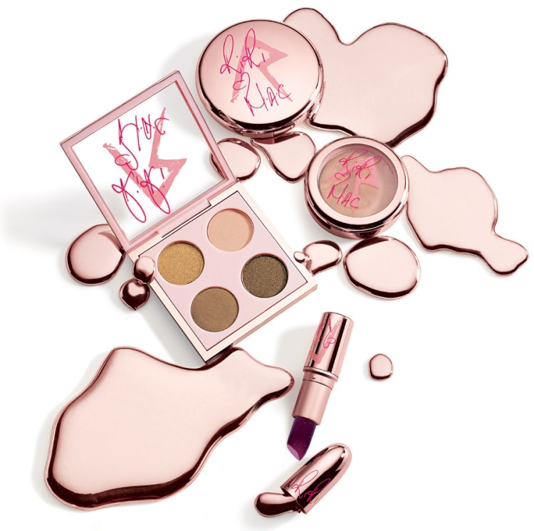 How much do we love the mooi rose gold packaging?