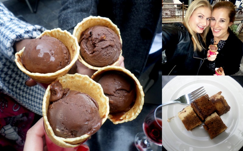 Robyn and I being slette for roomys.