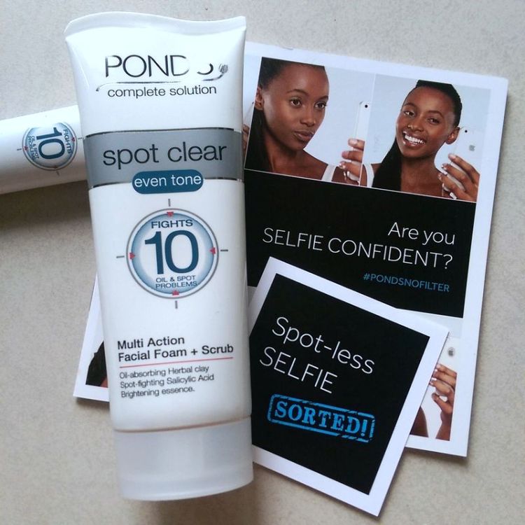 POND'S foaming face wash