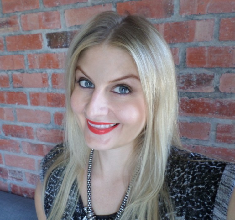 Wearing the Petrol Blue eye liner and Victoriana gloss.