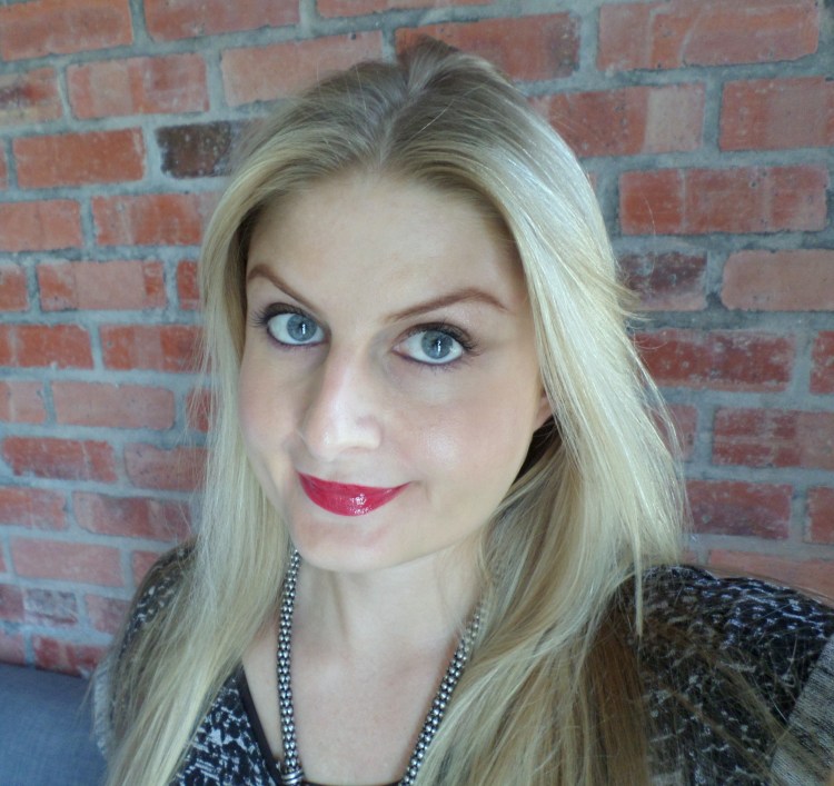 Wearing the Petrol Blue eye liner and Victoriana gloss.