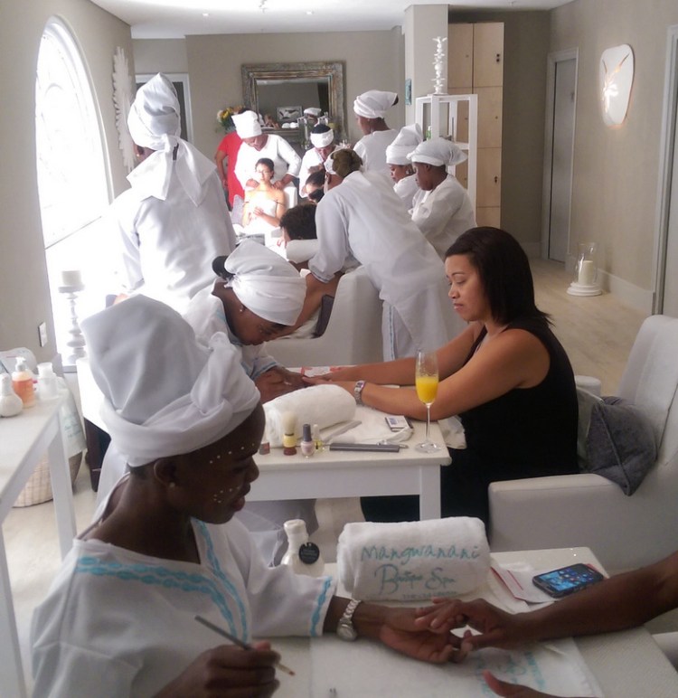 Media manis a-go-go!