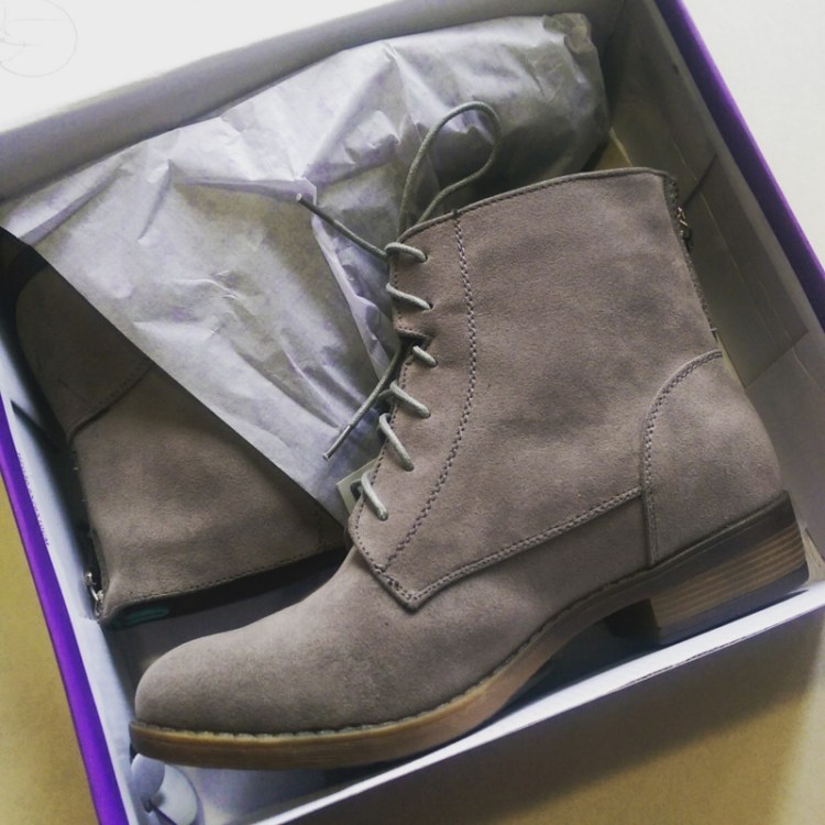 This style is called Sydney and they're just BLAH.