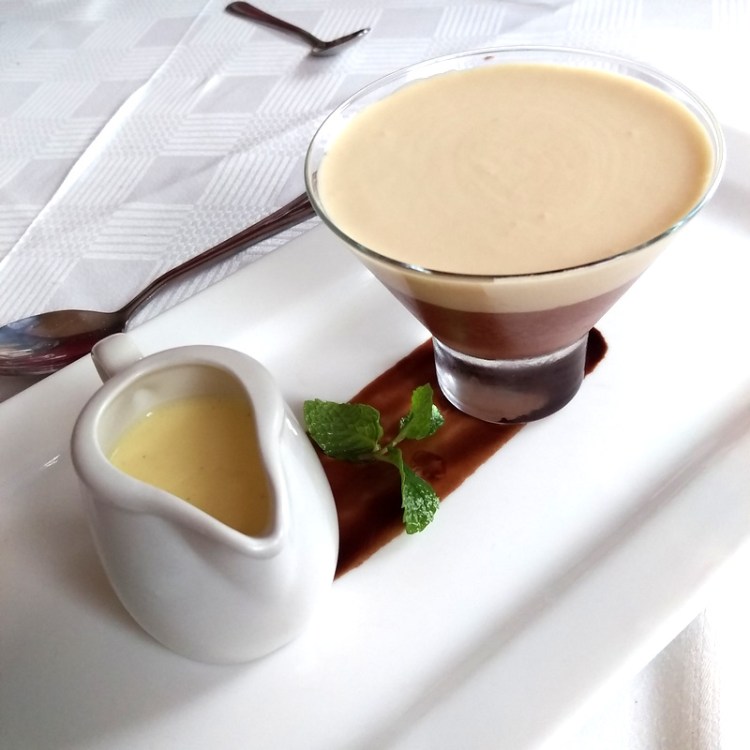 This  was really good! If you love peppermint crisp tart like I do, this'll knock your socks off.