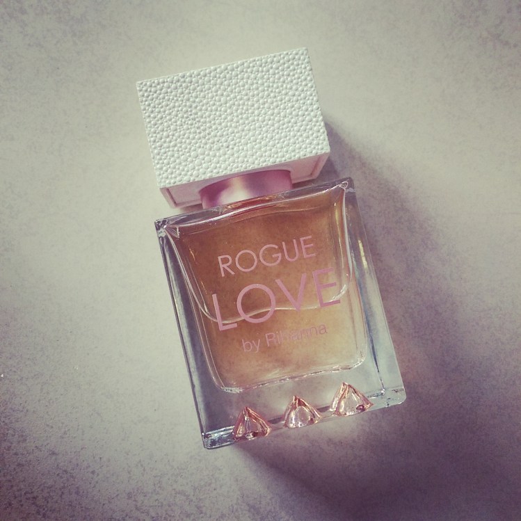 Rihanna rogue love