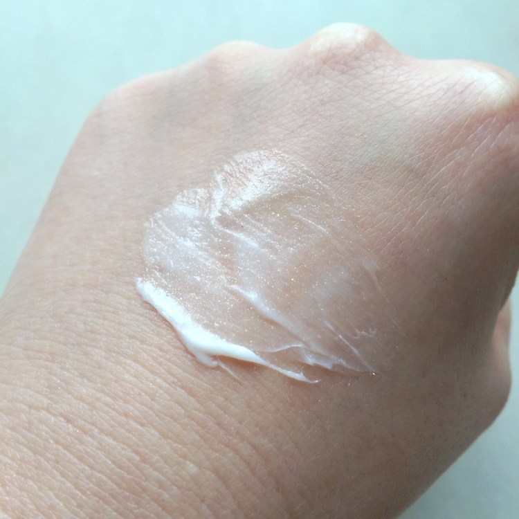 See? It's a glimmer more than a shimmer (thank God!)