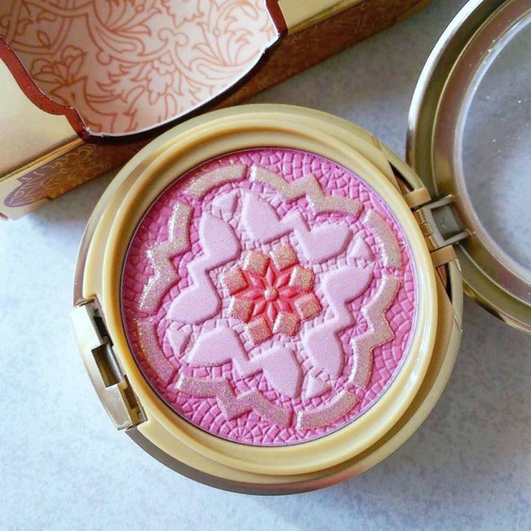Physician's Formula Argan Wear Ultra-Nourishing argan oil blush (PRICE). 