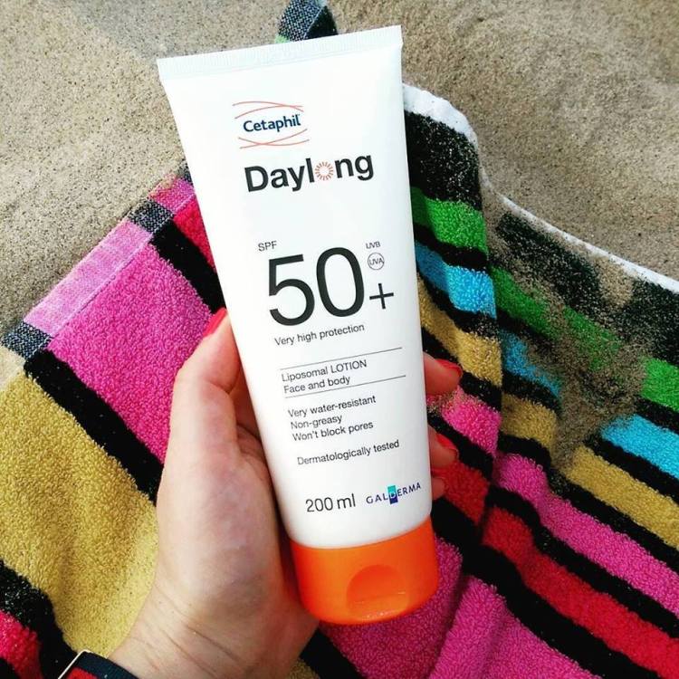 Get it at Dis-Chem for R209,95. (That's R50 cheaper than Clicks).