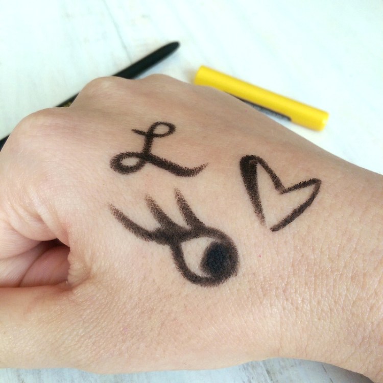 'Cos I'm just a hand hippo doing my hand hipp best to get though life, yo!