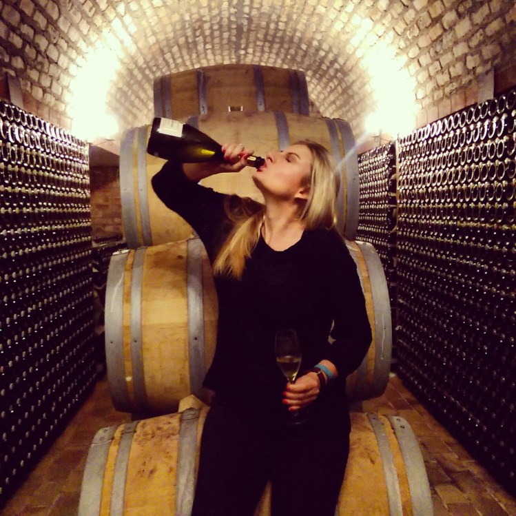 'Cos I'm too classy for a glass, yo!