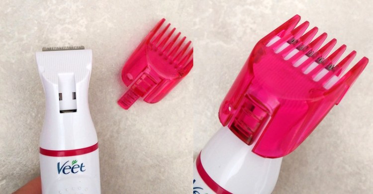 This is the bikini and underarm trimmer. Again it's got an adjustable comb and cap.