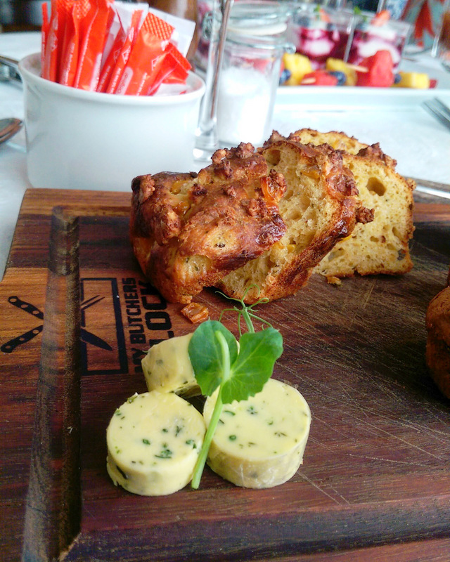 ...this corn bread with herbed butter was a flippin' show stopper!