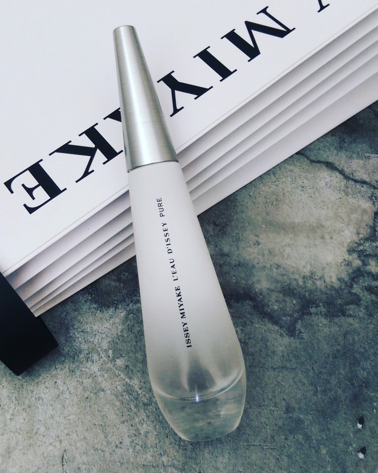 Issey Miyake L'Eau d'Issey Pure EDT