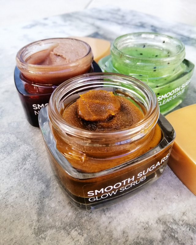 L'Oreal Paris Smooth Sugars scrub